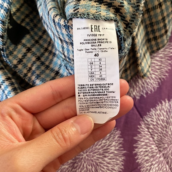 Barely worn like NEW Pinko MADE IN ITALY plaid design shorts in size 40 - Picture 8 of 9
